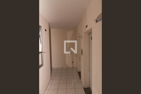 Apartamento à venda com 56m², 2 quartos e 1 vaga Apartamento à venda com 56m², 2 quartos e 1 vagaHall de entrada