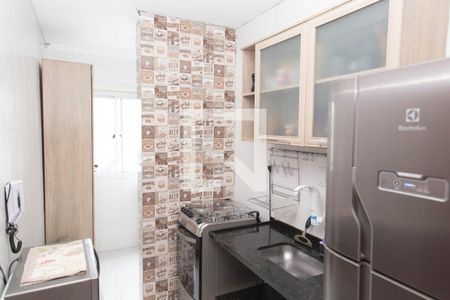 Apartamento à venda com 56m², 2 quartos e 1 vaga Apartamento à venda com 56m², 2 quartos e 1 vagaCozinha
