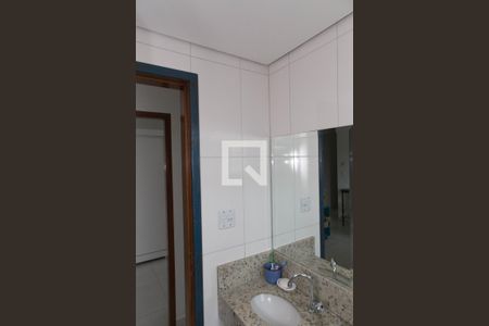 Apartamento à venda com 56m², 2 quartos e 1 vaga Apartamento à venda com 56m², 2 quartos e 1 vagaBanheiro
