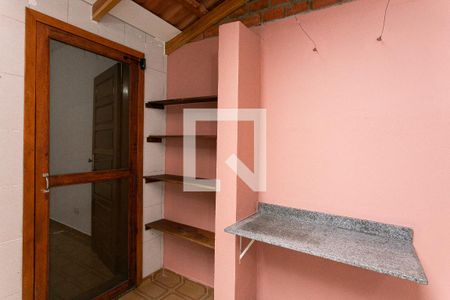Casa de condomínio à venda com 130m², 3 quartos e 1 vagaQuintal e Área de Serviço