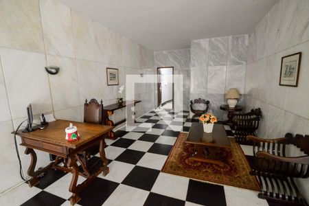 Apartamento para alugar com 150m², 3 quartos e 1 vagaHall