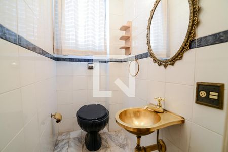 Lavabo de apartamento para alugar com 3 quartos, 150m² em Tijuca, Rio de Janeiro
