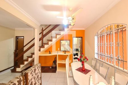 Sala de casa para alugar com 3 quartos, 180m² em Cachambi, Rio de Janeiro