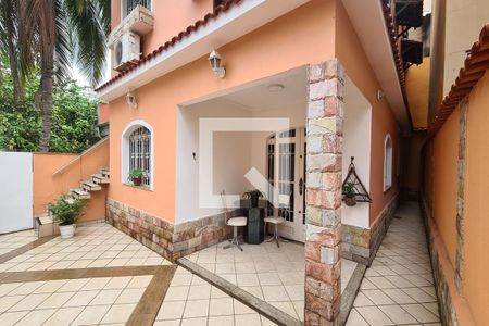 Casa para alugar com 180m², 3 quartos e 1 vagaEntrada