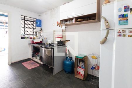 Casa à venda com 180m², 2 quartos e 1 vaga Casa à venda com 180m², 2 quartos e 1 vagaCozinha