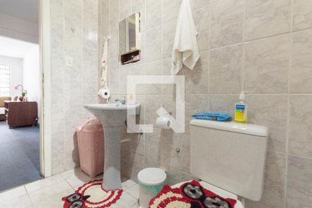 Casa à venda com 180m², 2 quartos e 1 vaga Casa à venda com 180m², 2 quartos e 1 vagaBanheiro