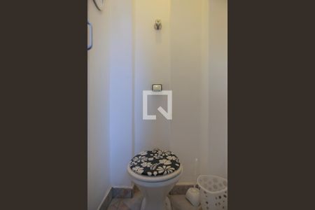 Lavabo de apartamento para alugar com 2 quartos, 95m² em Boqueirão, Santos