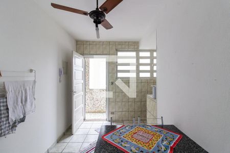 Sala de kitnet/studio para alugar com 0 quarto, 30m² em Guilhermina, Praia Grande