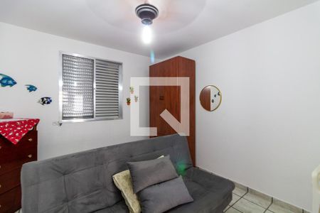 Quarto de kitnet/studio para alugar com 0 quarto, 30m² em Guilhermina, Praia Grande