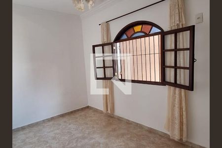 Quarto 3 de casa para alugar com 3 quartos, 100m² em Centro, Duque de Caxias