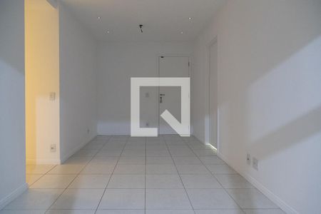 Sala de apartamento para alugar com 2 quartos, 74m² em Recreio dos Bandeirantes, Rio de Janeiro