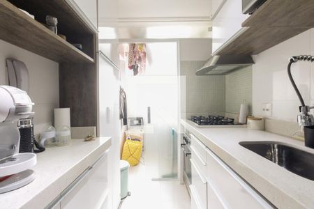 Apartamento à venda com 60m², 2 quartos e 2 vagasCozinha 