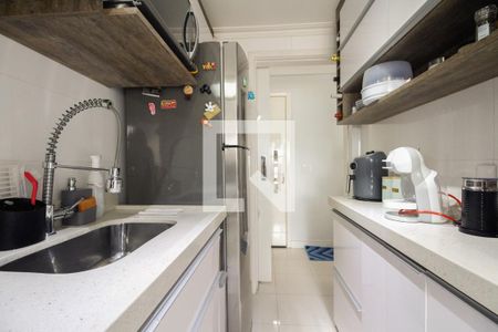 Apartamento à venda com 60m², 2 quartos e 2 vagasCozinha 