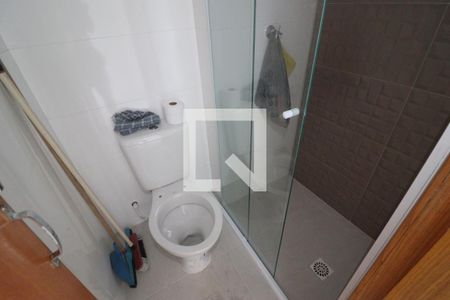 Banheiro  de apartamento à venda com 1 quarto, 26m² em Água Fria, São Paulo