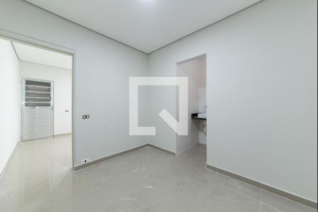 Quarto de kitnet/studio para alugar com 1 quarto, 28m² em Vila Nair, São Paulo