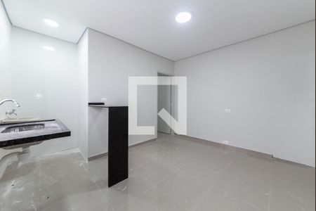 Sala de kitnet/studio para alugar com 1 quarto, 28m² em Vila Nair, São Paulo
