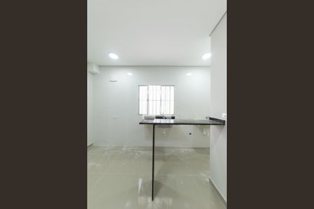 Cozinha de kitnet/studio para alugar com 1 quarto, 28m² em Vila Nair, São Paulo