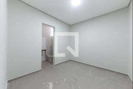 Quarto de kitnet/studio para alugar com 1 quarto, 28m² em Vila Nair, São Paulo