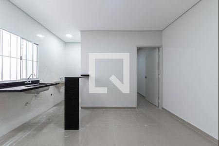 Sala de kitnet/studio para alugar com 1 quarto, 28m² em Vila Nair, São Paulo