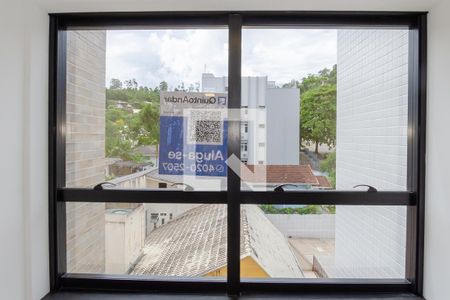 Apartamento para alugar com 45m², 1 quarto e 1 vagaVista