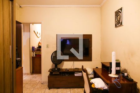 Casa à venda com 206m², 4 quartos e 2 vagas Casa à venda com 206m², 4 quartos e 2 vagasQuarto 4