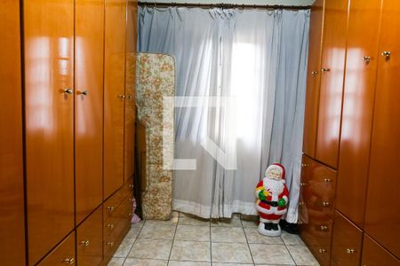 Casa à venda com 206m², 4 quartos e 2 vagas Casa à venda com 206m², 4 quartos e 2 vagasQuarto 2