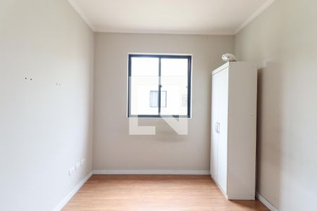 Quarto 2 de apartamento para alugar com 2 quartos, 50m² em Costeira, São José dos Pinhais