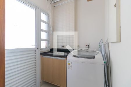 Casa à venda com 189m², 3 quartos e 2 vagas Casa à venda com 189m², 3 quartos e 2 vagasÁrea de serviço