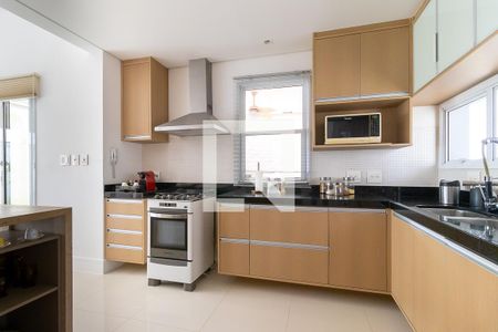 Casa à venda com 189m², 3 quartos e 2 vagas Casa à venda com 189m², 3 quartos e 2 vagasCozinha