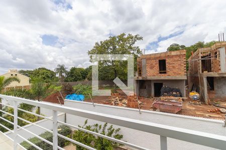 Casa à venda com 189m², 3 quartos e 2 vagas Casa à venda com 189m², 3 quartos e 2 vagasVista da suíte 2