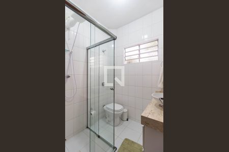 Casa à venda com 143m², 3 quartos e 2 vagasBanheiro