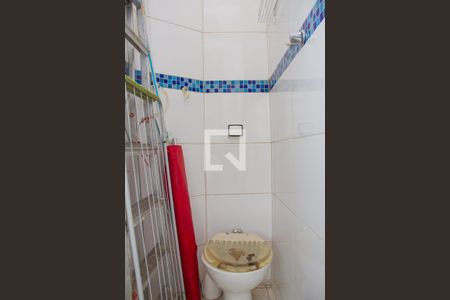 Apartamento à venda com 80m², 2 quartos e 1 vagaBanheiro de Serviço