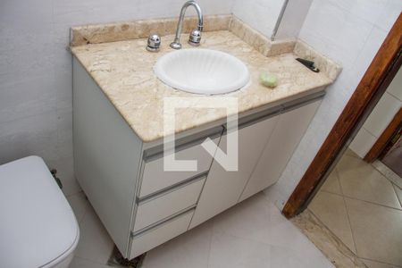 Apartamento à venda com 80m², 2 quartos e 1 vagaBanheiro Social