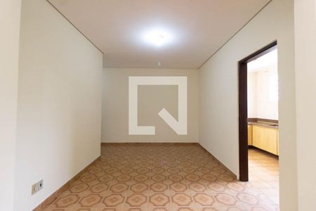 Sala de casa para alugar com 3 quartos, 200m² em Vila Gustavo, São Paulo