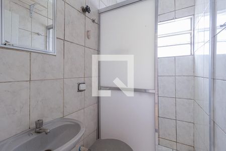 Banheiro de casa para alugar com 2 quartos, 85m² em Helena Maria, Osasco