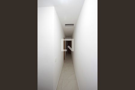 Corredor de casa para alugar com 3 quartos, 128m² em Jardim Sao Cristovao, São Paulo