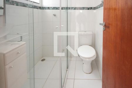 Casa para alugar com 128m², 3 quartos e 2 vagas Casa para alugar com 128m², 3 quartos e 2 vagasBanheiro da Suíte