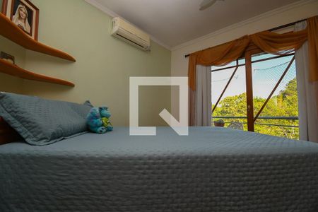 Casa à venda com 278m², 5 quartos e 4 vagascloset