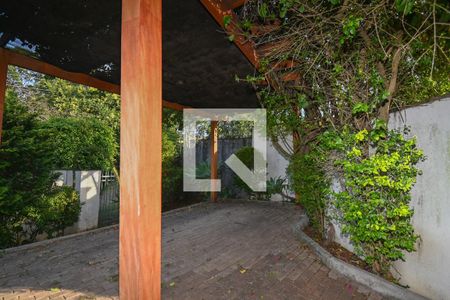 Casa à venda com 278m², 5 quartos e 4 vagaspátio - frente