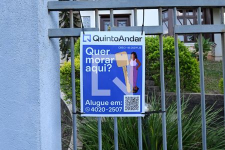 Casa à venda com 278m², 5 quartos e 4 vagasvista frontal