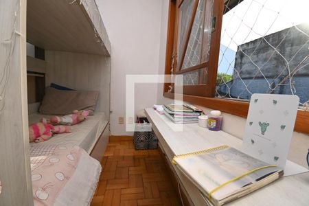 Casa à venda com 278m², 5 quartos e 4 vagasquarto 4
