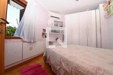 Casa à venda com 278m², 5 quartos e 4 vagasquarto 3