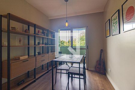 Sala de apartamento para alugar com 2 quartos, 68m² em Boa Vista, Curitiba