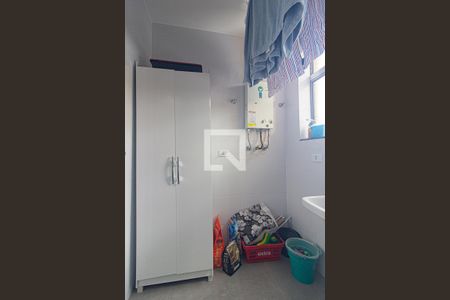 Apartamento para alugar com 68m², 2 quartos e 1 vagaÁrea de Serviço