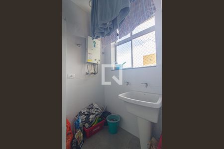 Apartamento para alugar com 68m², 2 quartos e 1 vagaÁrea de Serviço