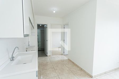 Sala, cozinha e área de serviço de apartamento à venda com 2 quartos, 38m² em Vila Pirituba, São Paulo