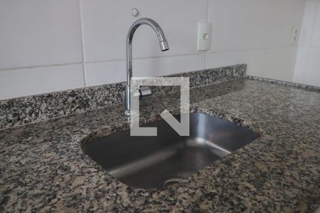 Cozinha de apartamento para alugar com 1 quarto, 40m² em Brás, São Paulo