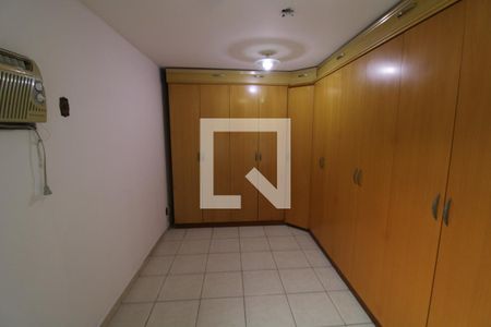 Apartamento à venda com 172m², 4 quartos e 2 vagasQuarto 3
