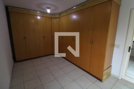 Apartamento à venda com 172m², 4 quartos e 2 vagasQuarto 3