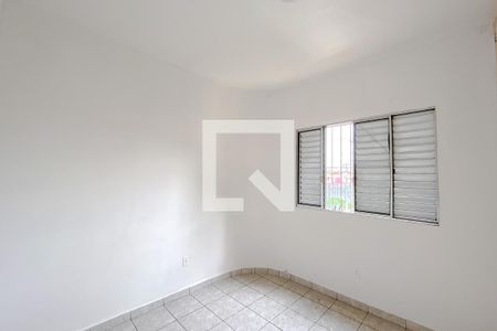 Casa à venda com 170m², 2 quartos e 2 vagas Casa à venda com 170m², 2 quartos e 2 vagasQuarto